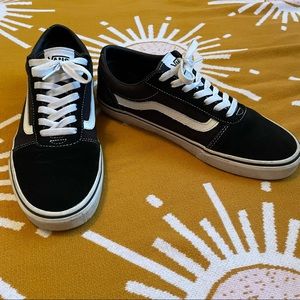 Vans Men’s 10 *LIKE NEW*